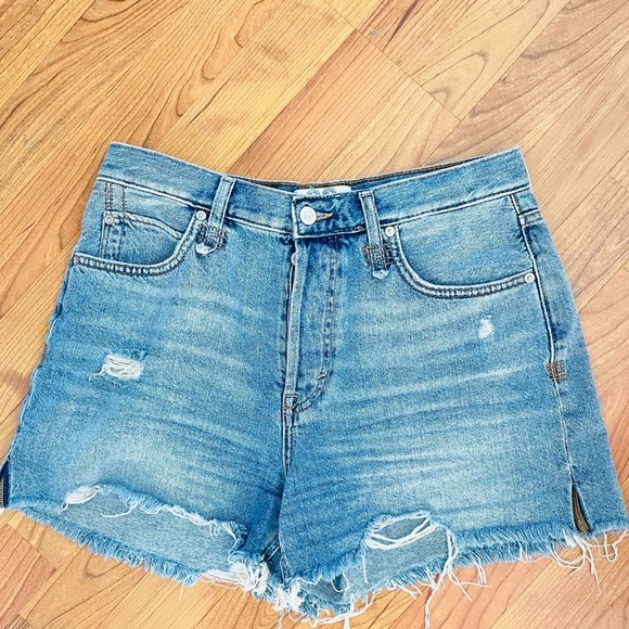 Free People We The Free High Waist Distressed Denim Shorts Size 28 Casual - Picture 3 of 6